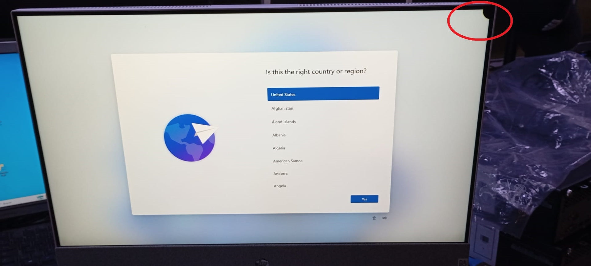 Equipo All in One HP Core i5 4.4GHz, 8GB, 1TB + 256GB SSD, 24" FHD (con detalles)